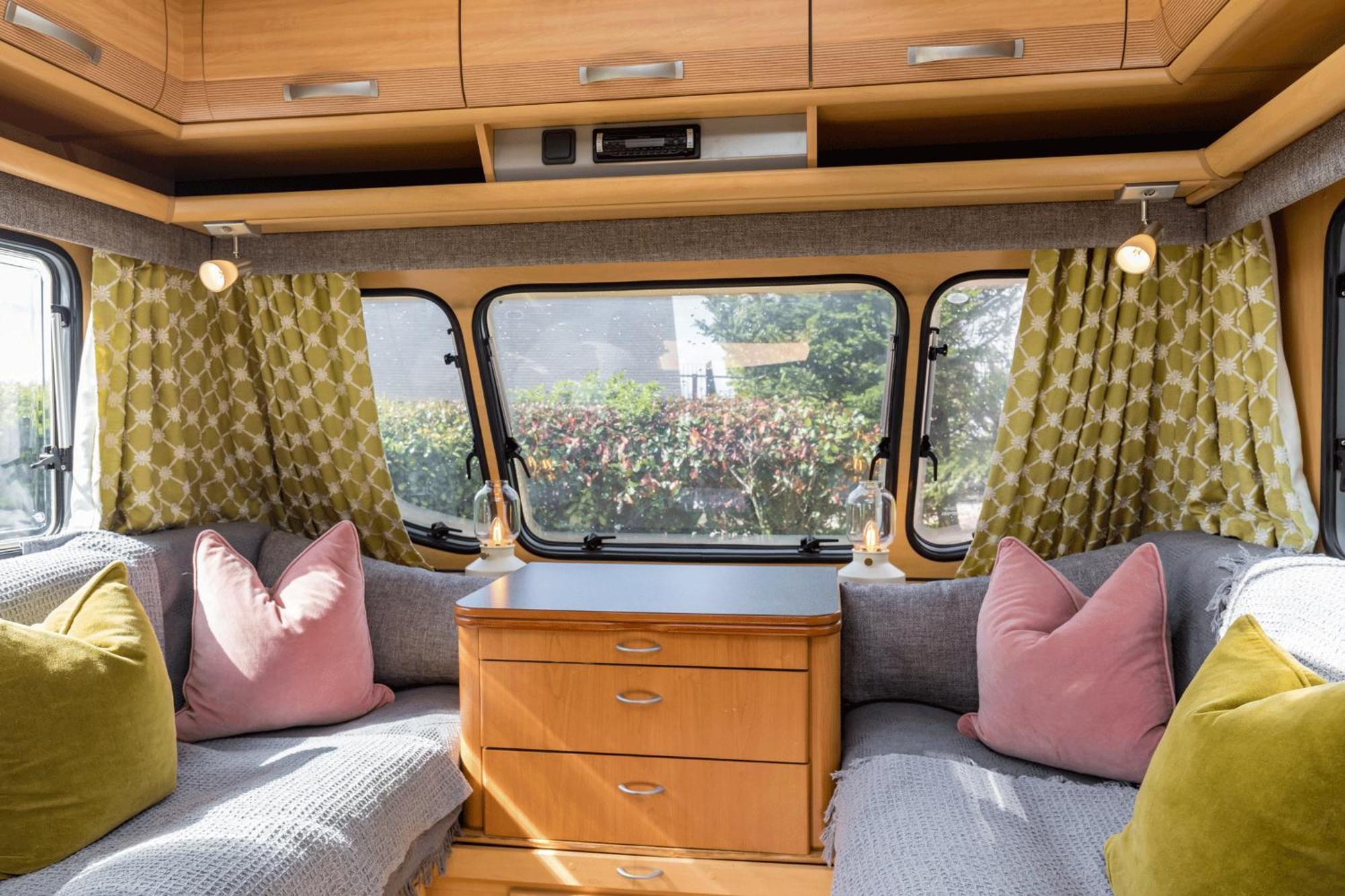 Cosy Caravan On Luxury Campsite Hulme End Buitenkant foto